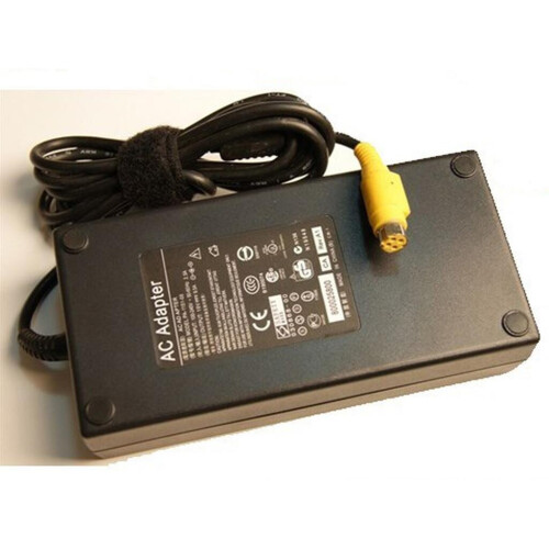 Deze 180W adapter van Toshiba is een essentieel ...
