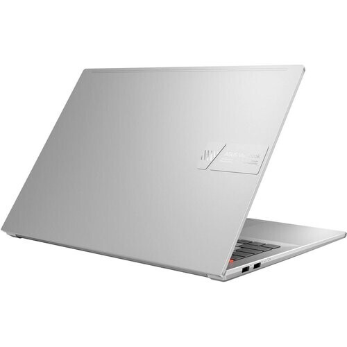 Intel Core I5-11300H (H = Uncapped) 16GB RAM 16" ...