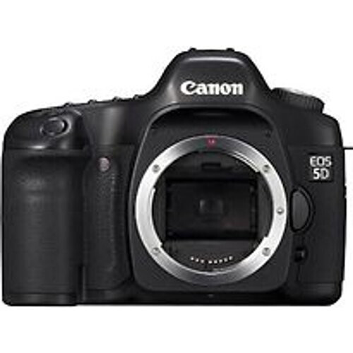 De Canon EOS 5D is een digitale ...