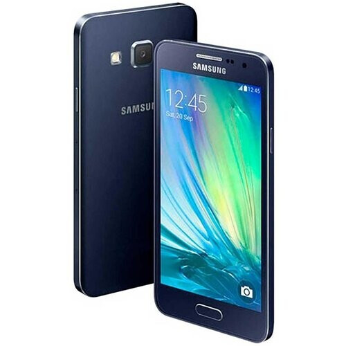 Das Samsung Galaxy A3 ist ein kompaktes ...