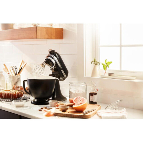 Ontdek de KitchenAid 5KSM2CB5BM, een stijlvolle ...