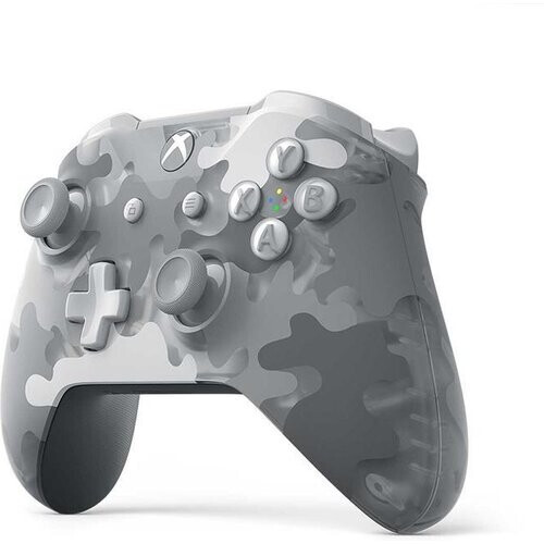 Equip yourself with the Xbox Wireless Controller ...