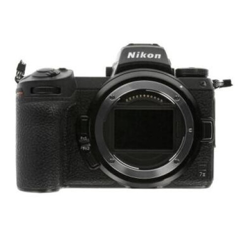 Nikon Z7 II mit Objektiv Z 24-70 mm f4.0 + FTZ ...