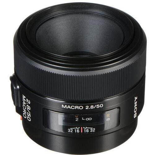 Objectif Sony 50mm F2,8 Nombre de lentille(s): 7  ...