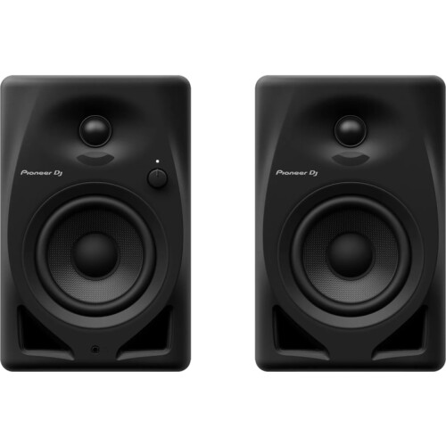 Les Pioneer DJ DM-40D sont des enceintes de studio ...