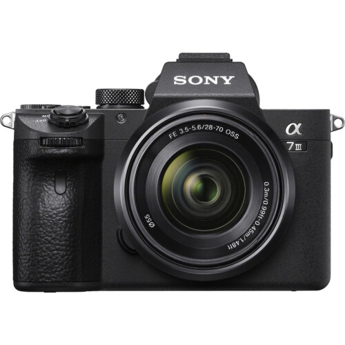 De Sony A7 III + FE 28-70mm f/3,5-5,6 OSS is een ...