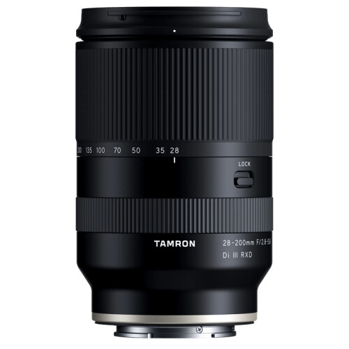 Met het grote zoombereik van de Tamron 28-200mm ...
