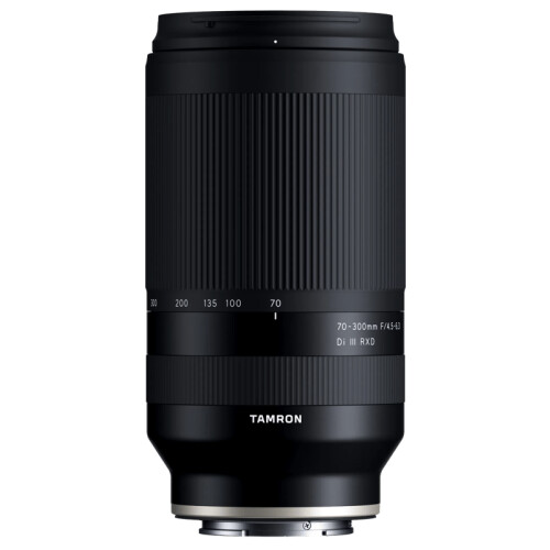 Le téléobjectif Tamron 70-300 mm F/4,5-6,3 Di ...