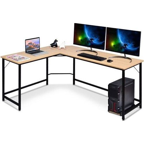 Dit L-vormige computerbureau is functioneel ...