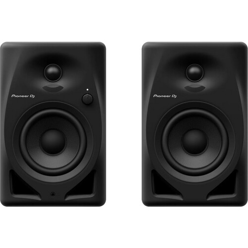 De Pioneer DJ DM-40D zijn actieve studio speakers ...