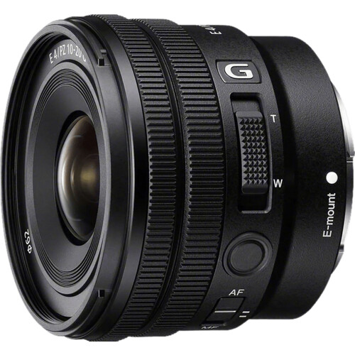 De Sony E PZ 10-20mm is een extreme groothoeklens ...