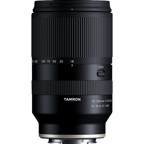 Met de Tamron 18-300mm f/3.5-6.3 Di III-A VC VXD ...